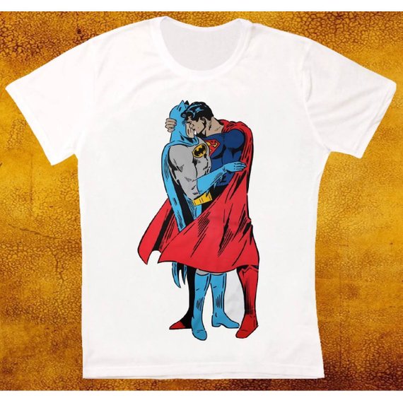 Batman Superman Kissing Faded Tshirt (lrg) Slim Fi - Real Groovy